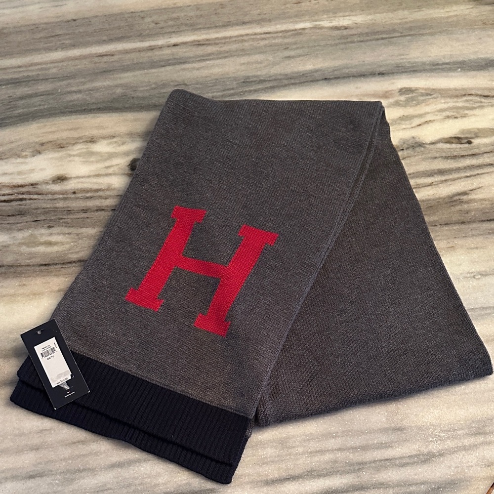 NWT Tommy Hilfiger cotton scarf